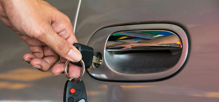 Car door lock repair in Mammoth Lakes